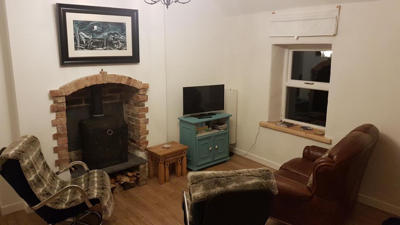 Cosy Cottage On The Causeway Coast And Glens バリーキャッスル エクステリア 写真
